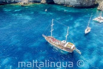 Bootsfahrt mit der Sprachschule nach Crystal Bay, Malta