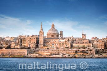 Sicht auf Valletta von der Sliema Fähre