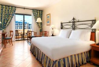 Hilton Hotel Schlafzimmer in Malta
