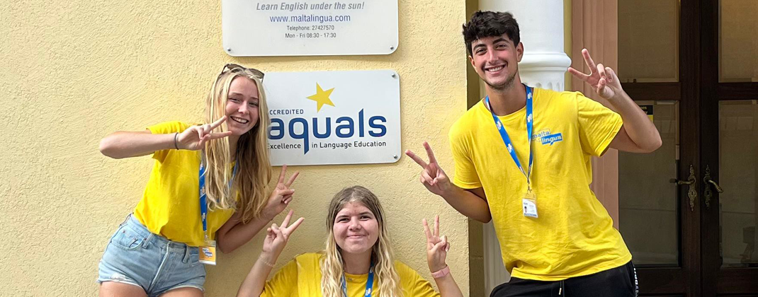 Energiegeladene Gruppenleiter