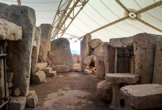 Die prähistorischen Tempel in Ħaġar Qim