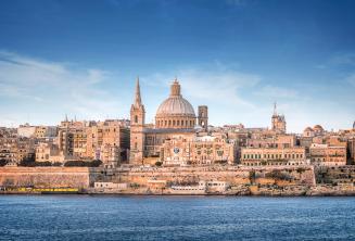 Sicht auf Valletta von der Sliema Fähre